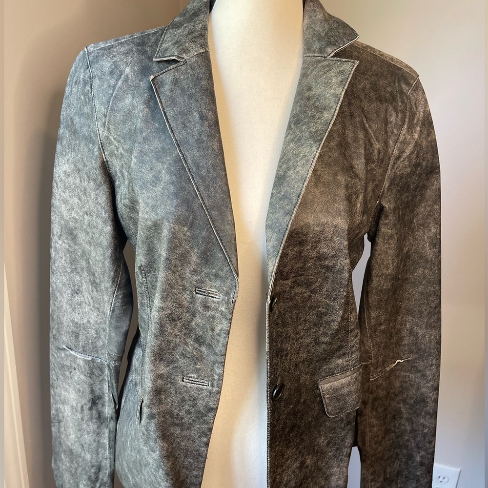 Stone leather blazer 🔥 2 for 35 jackets